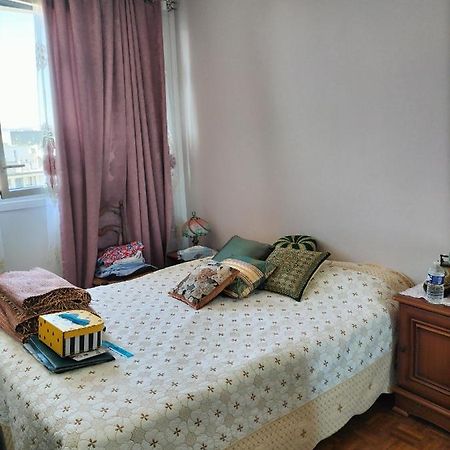 Balcon Surplombant Le Sud De Paris Apartman Arcueil Kültér fotó