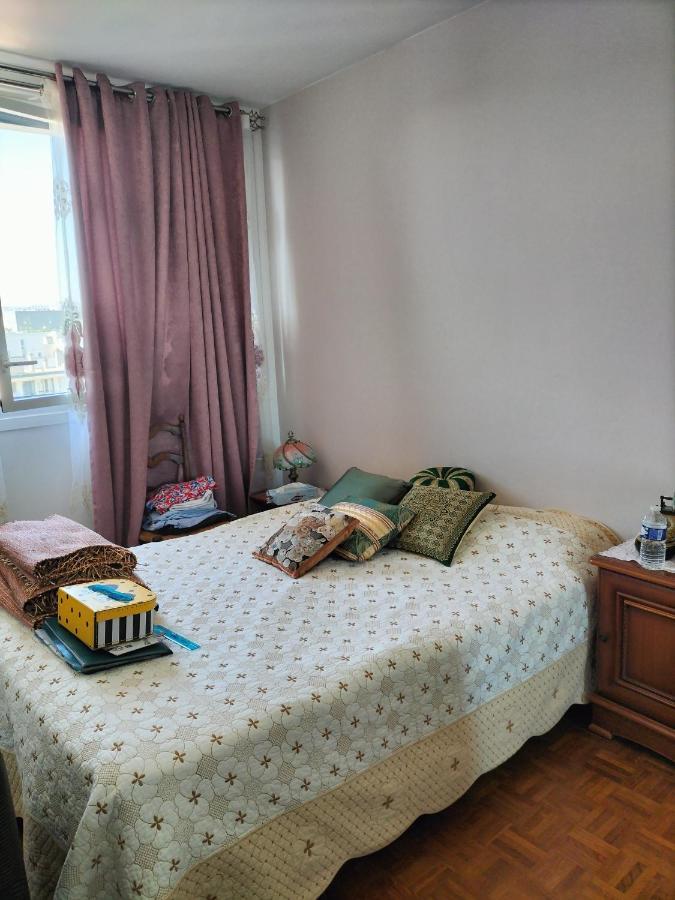 Balcon Surplombant Le Sud De Paris Apartman Arcueil Kültér fotó